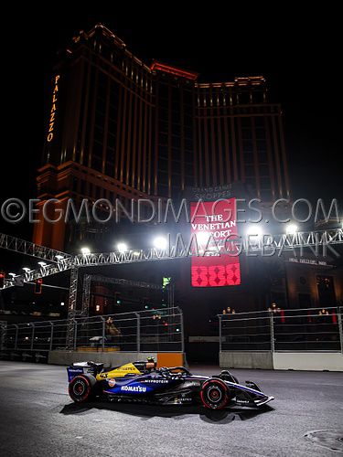 21124-VEGAS-2176-XAVI.jpg