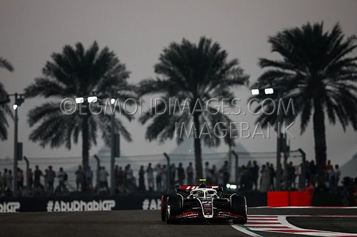 061224-UAE-2141-XAVI.jpg