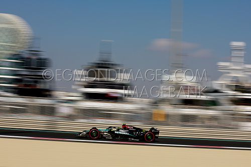 071224-UAE-3212-JIRI.jpg