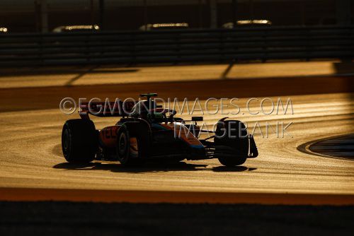 061023-QTA-2265-XAVI.jpg