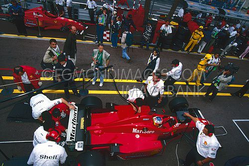 7-Michael Schumacher, Ferrari F1, 7-Pit lane GP Monaco, 1996.JPG