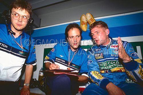 Jos Verstappen-GP Brazil 1994-07.jpg