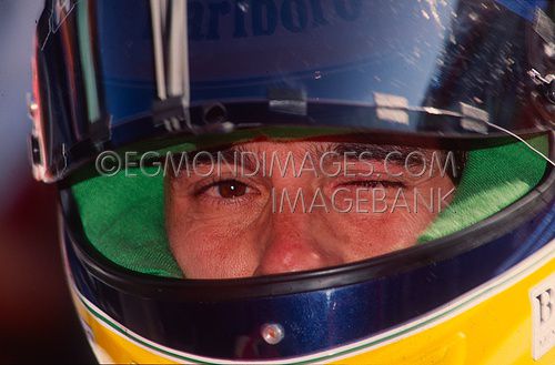 Aytron Senna  McLaren F1 team  GP Monaco 1992 (2).jpg