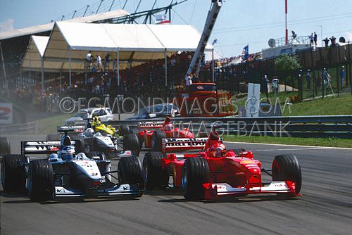 Michael Schumacher en Mika Hakkinen, Start GP Hongarije, 2000-1.JPG