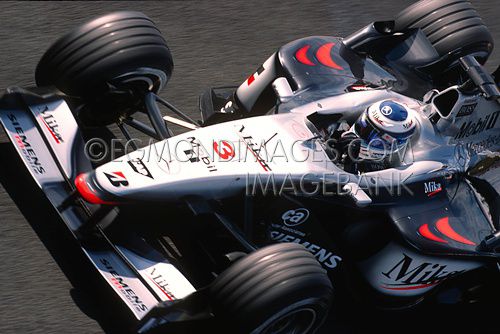 Mika Hakkinen, McLaren, GP Frankrijk, 02-2001.jpg