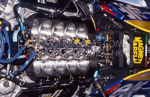 Renault V10 F1 Engine, Williams F1 Team 1995.jpg