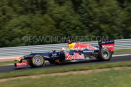 Robin Frijns RB 02.jpg