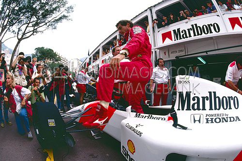 Aytron Senna, McLaren Honda, GP Monaco, 1992-4.JPG