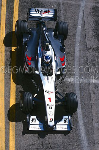 Mika Hakkinen - McLaren Mercedes - GP San Marino - 2000.JPG