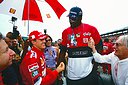 Michael Schumacher en Bernie Ecclestone, GP Duitsland 2001.jpg